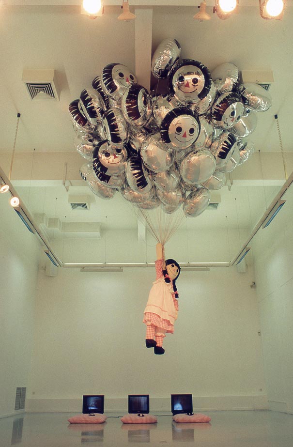 Sophia Kosmaoglou Post-Production Blues, 1998. Fabric, silk stuffing, polystyrene beads, wool, helium, balloons, approx. 600 x 400 x 400 cm